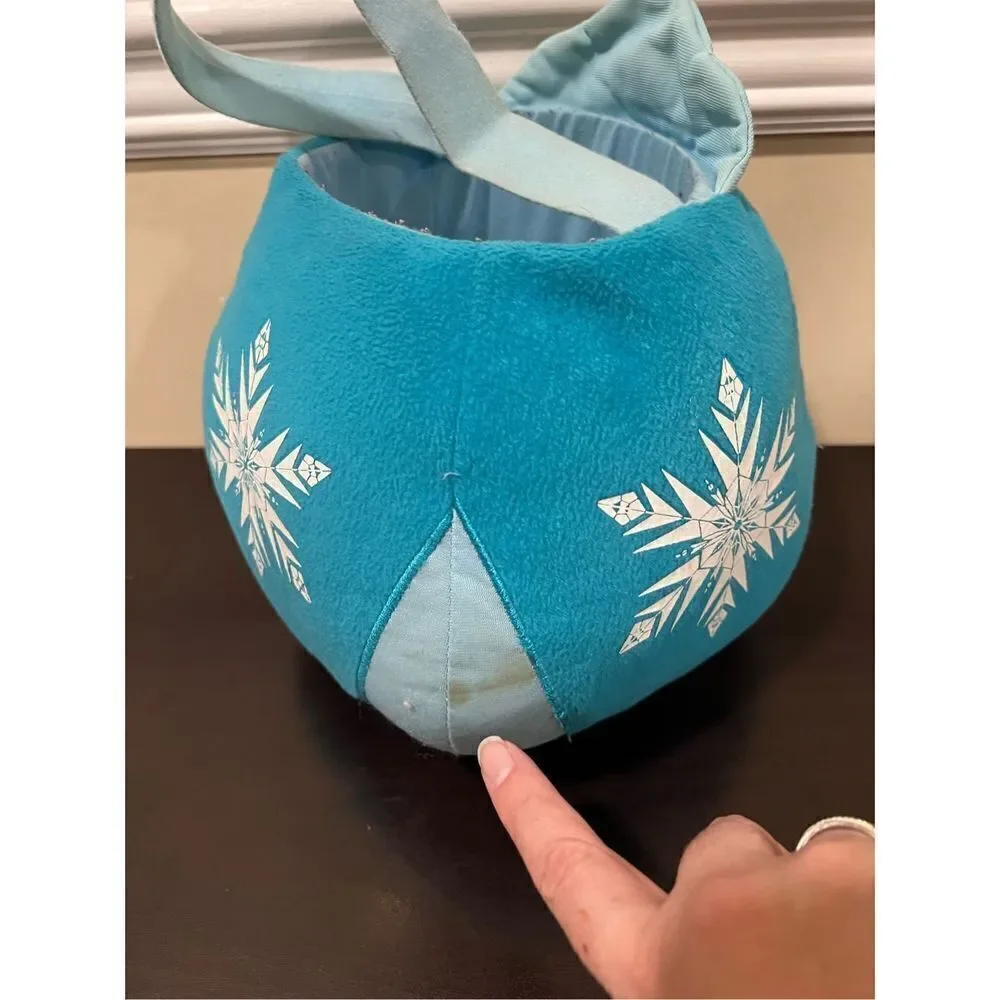 Anna & Elsa Halloween Bucket‎
